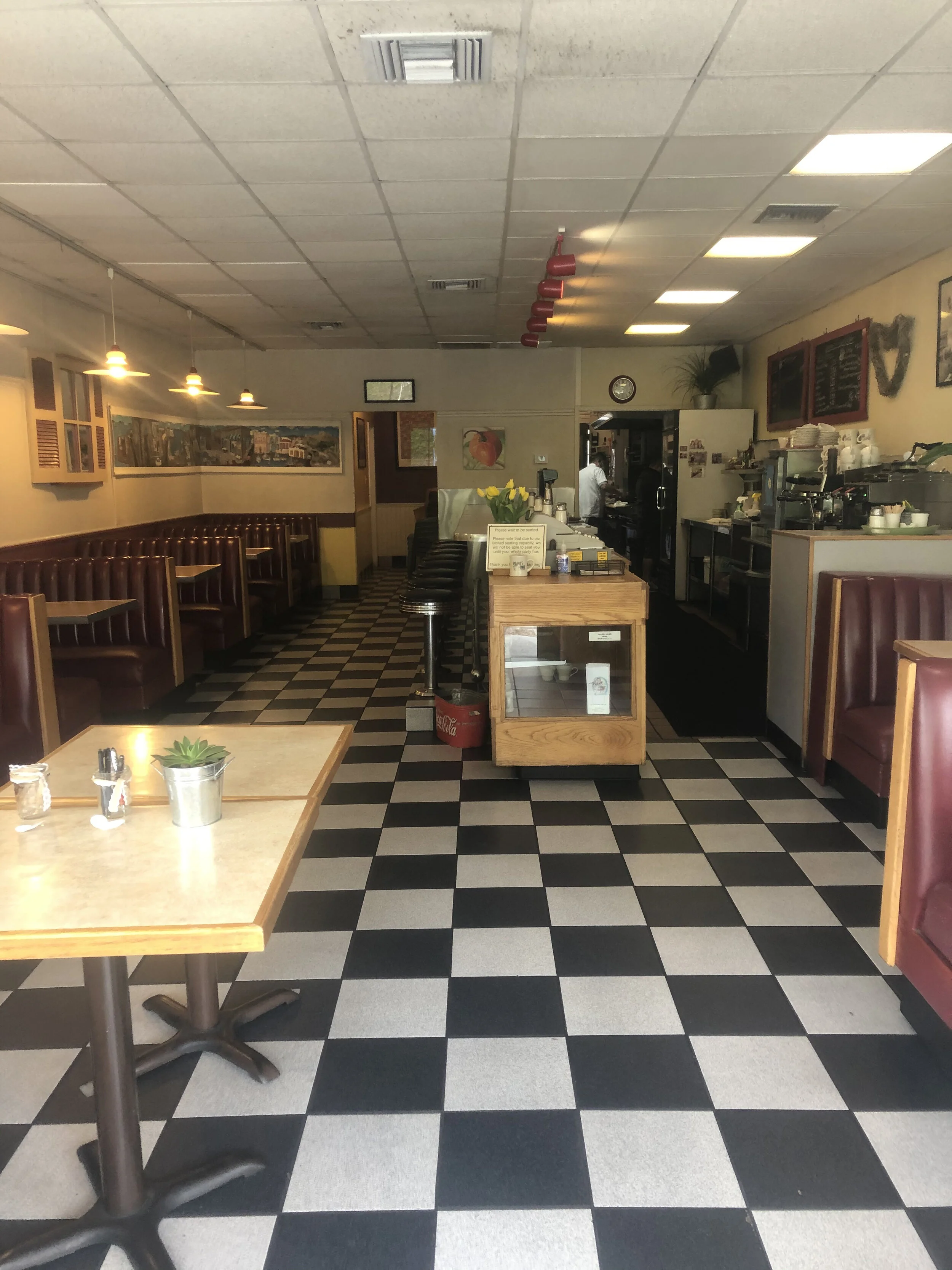 Hallie’s Diner